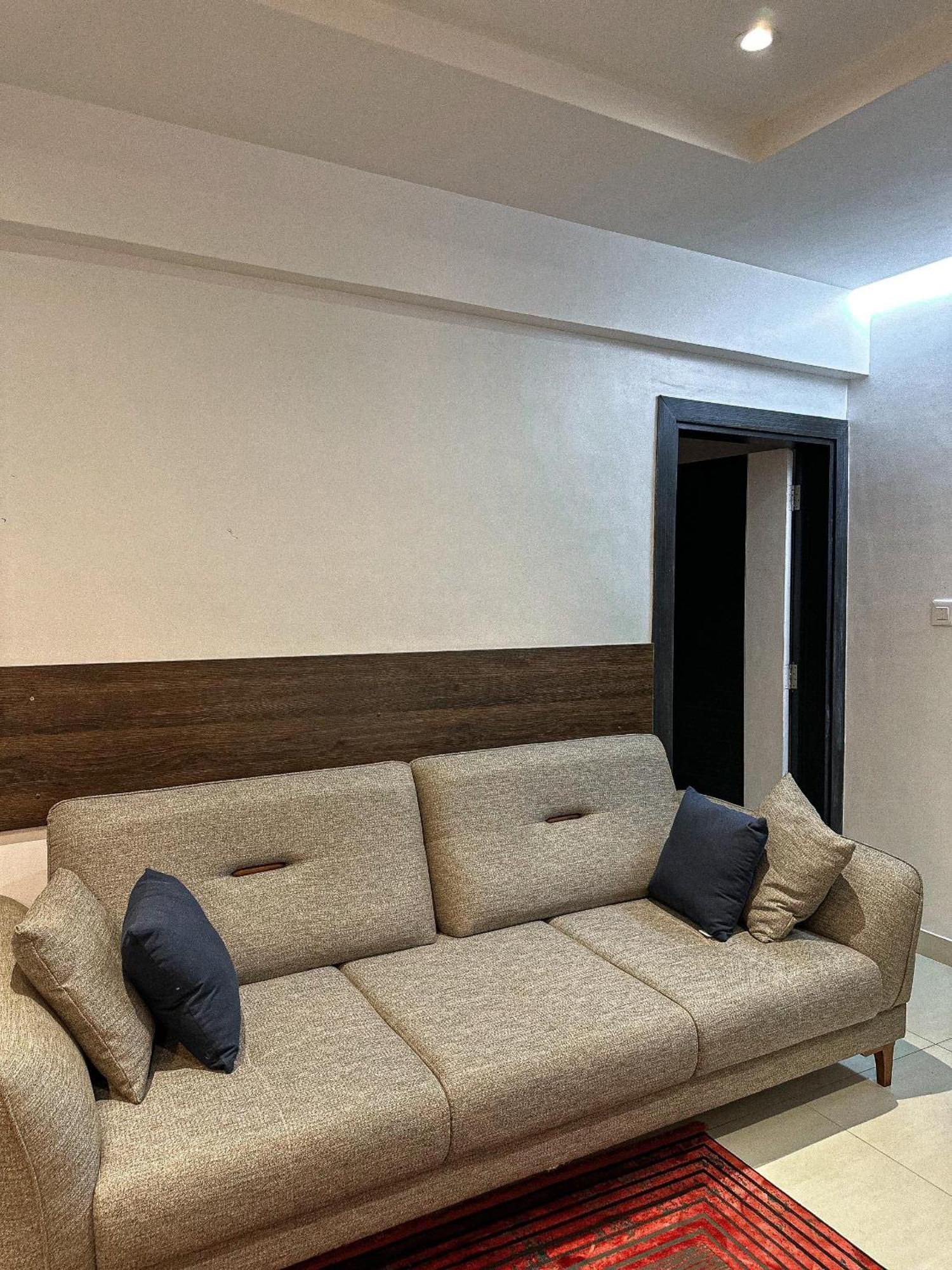 Klik Klak Appart Hotel Cotonou Esterno foto